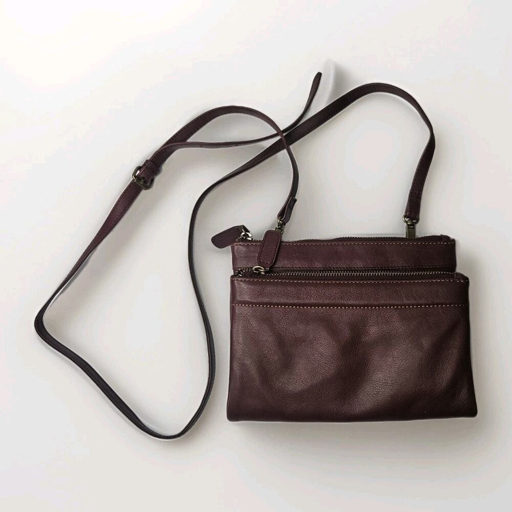 Hobo Merlot Crossbody Bag Strap Faux Leather Womens Handbag Purse Multi Comparts